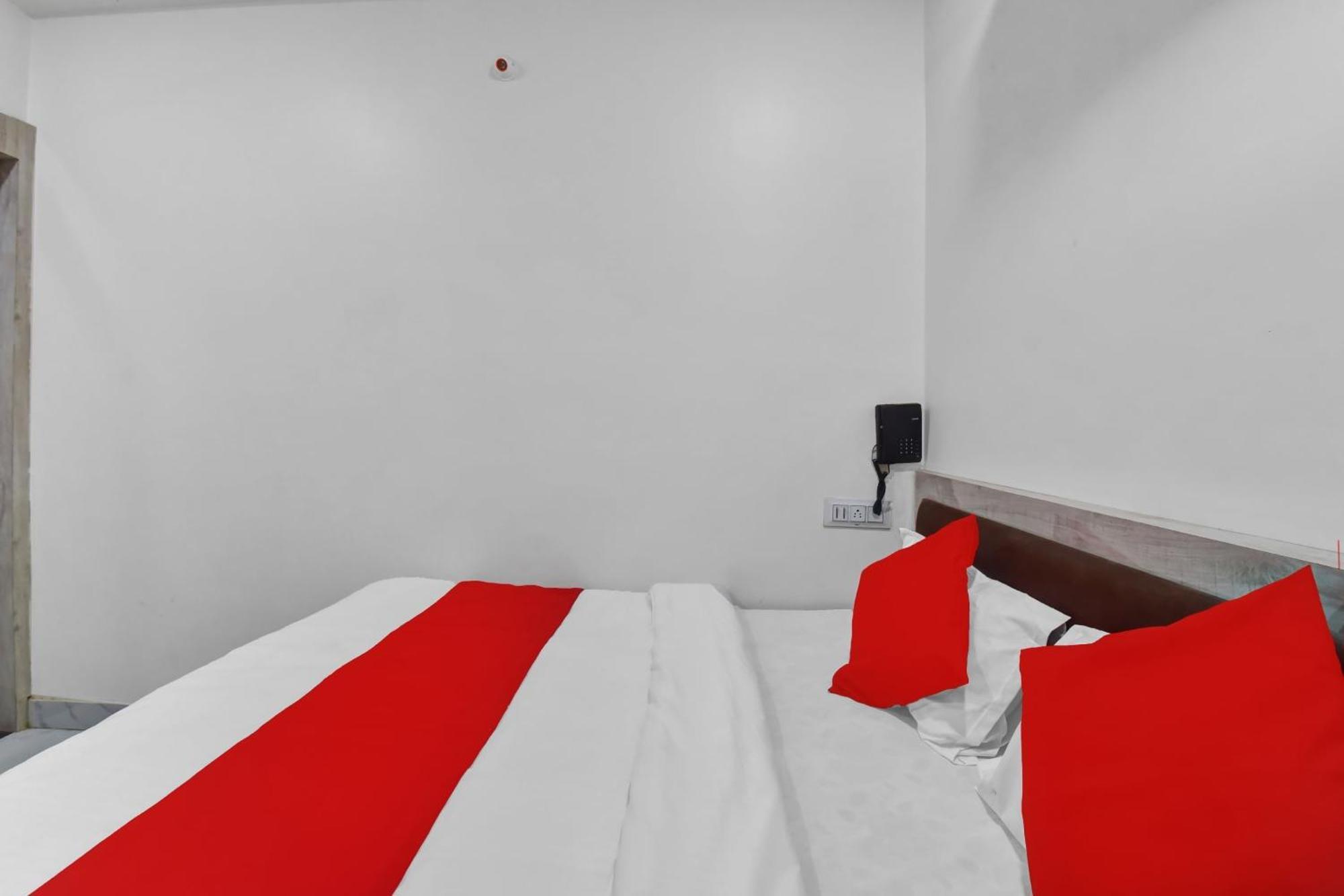 Hotel O Grand L M Ajmer Ngoại thất bức ảnh